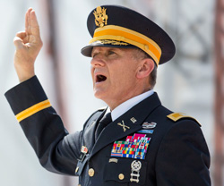 Col-Lawrence-Dahl-at-2013-jamboree-2