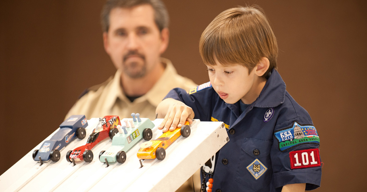 Stuff You Should Know podcast covers pinewood derby