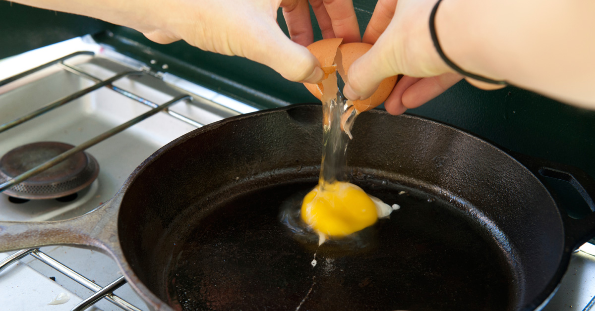 Keep your camp kitchen clean when cooking with eggs