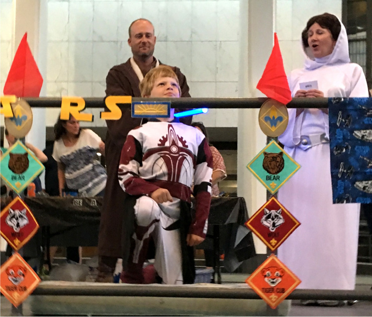 Star Wars blue and gold banquet 4