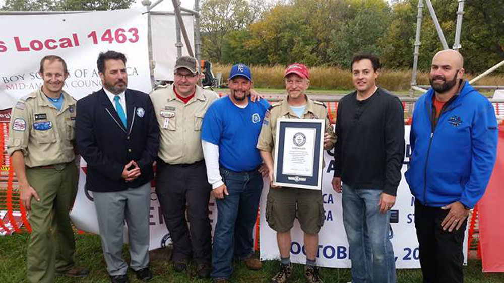 longest-pinewood-derby-mid-america-council-1