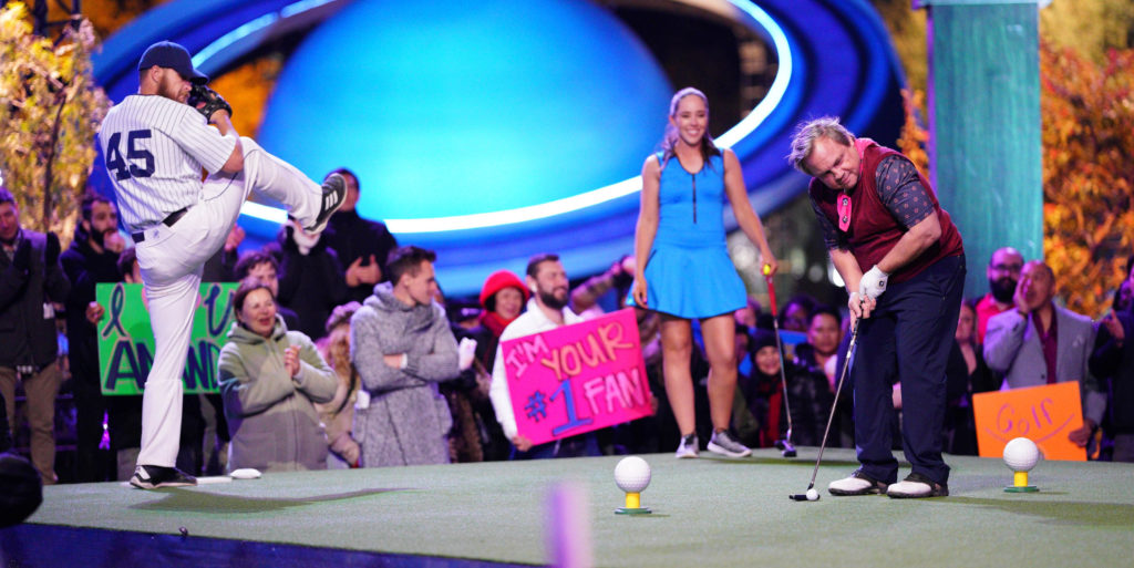 Gerritt Beatty lines up a putt.