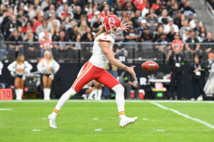 A photo of Eagle Scout punter Tommy Townsend