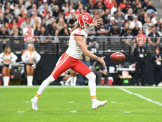 A photo of Eagle Scout punter Tommy Townsend